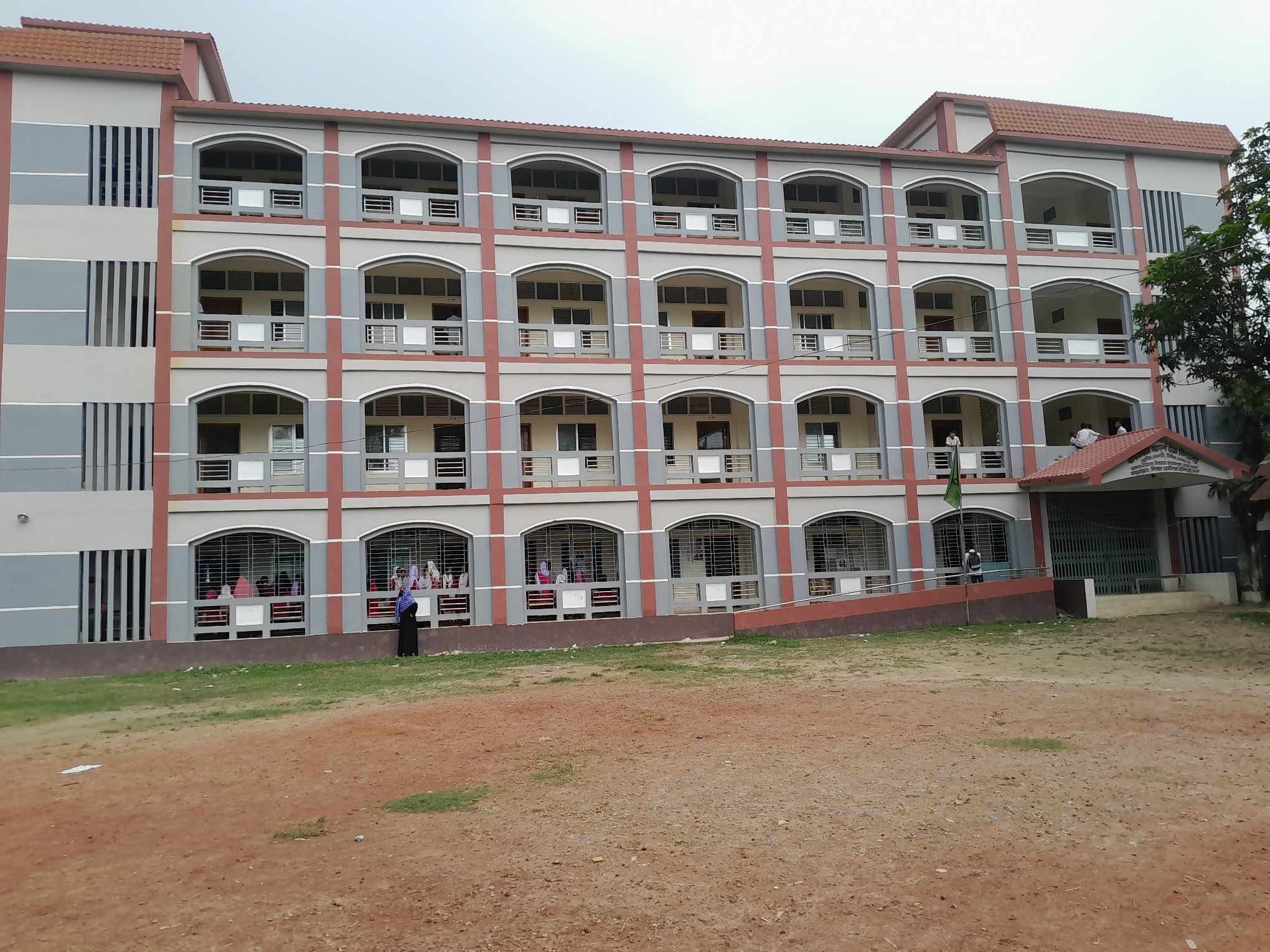 বামনসাতা আদর্শ উচ্চ বিদ্যালয়